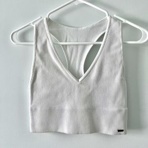 Gilly Hicks Go Seamless Plunge Sportlette in White, Size medium